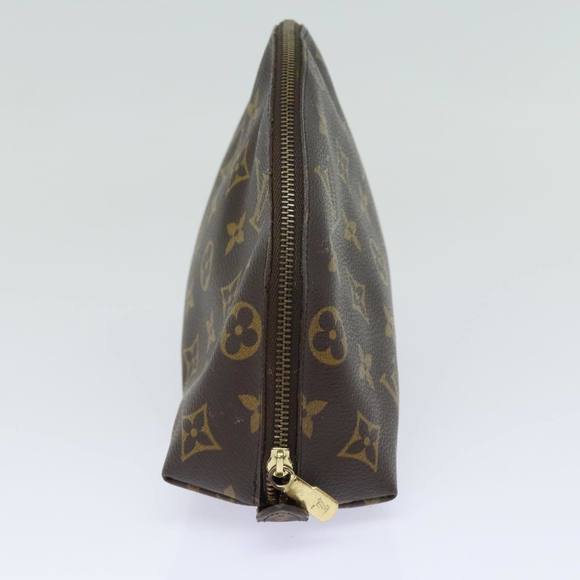 LOUIS VUITTON Monogram Trousse Demi Ronde Cosmetic Pouch M47520 LV Auth 81231 - Picture 3 of 16